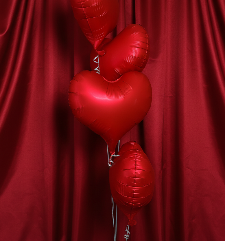 Corazones metálicos 18"